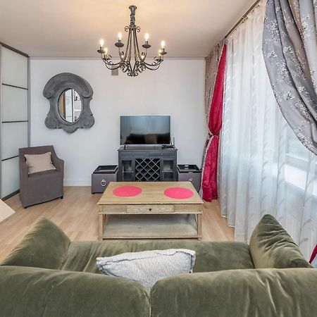 Luxury Gaono Apartments Vilnius Old Town I Self Check In I Free Private Parking Εξωτερικό φωτογραφία