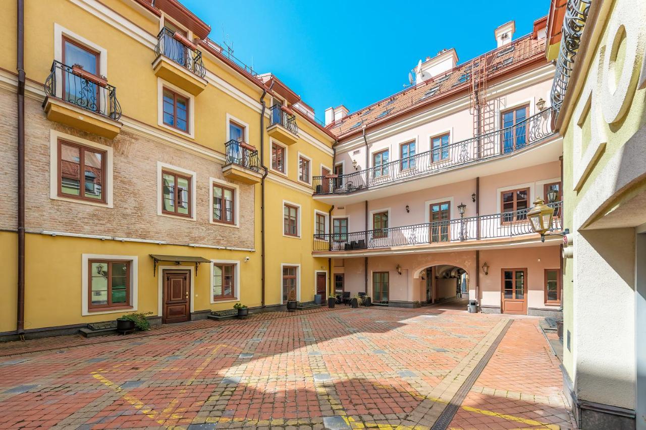 Luxury Gaono Apartments Vilnius Old Town I Self Check In I Free Private Parking Εξωτερικό φωτογραφία